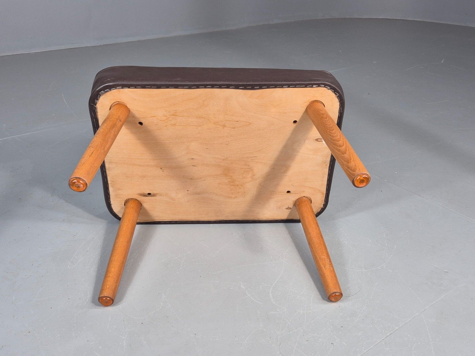 Vintage Danish Mid Century Footstool Brown Vinyl Beech Legs 1960s Retro Eb12096 photo vintage