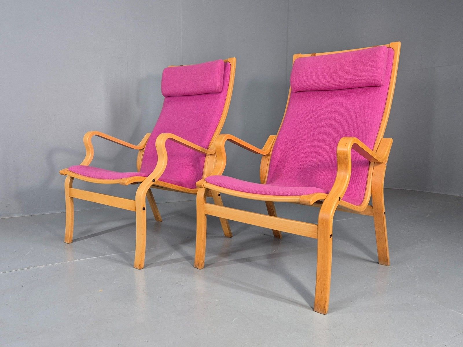 525.0 2 Vintage Bentwood Lounge Chairs Finn Ostergaard Pink Wool Retro Eb12143 photo