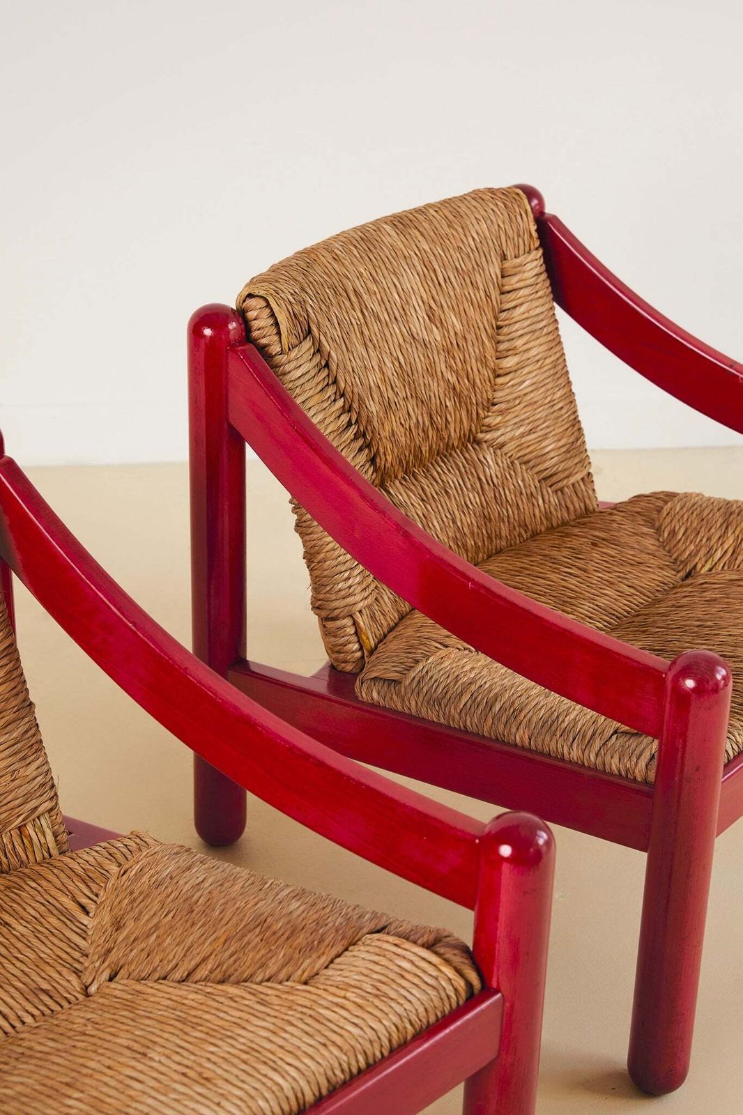 Cassina Carimate Armchair Pair Stained Red photo 5500.0