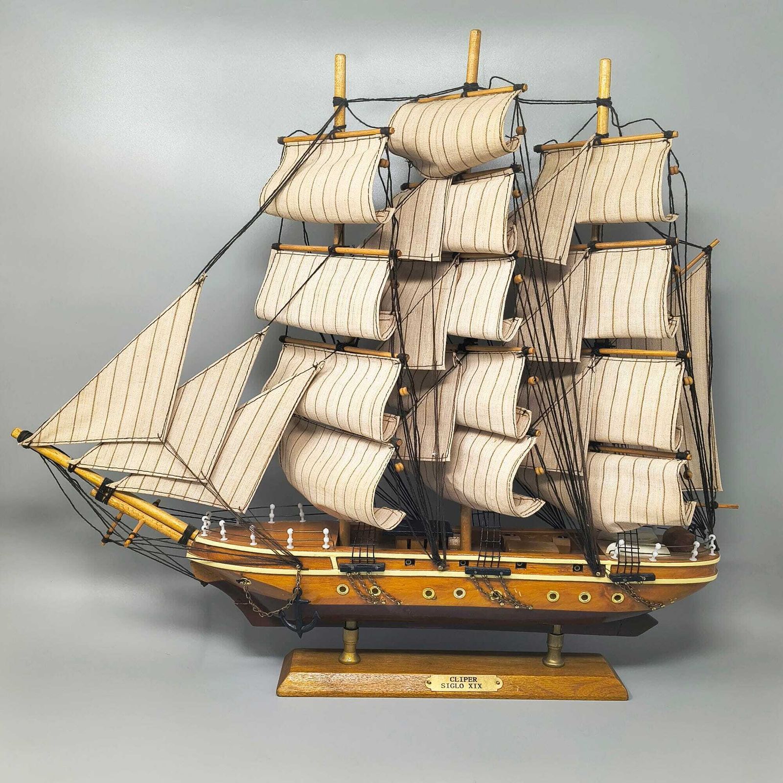 1970s Astonishing Cliper Siglo XIX Model Ship. Handmade. Made In England photo vinterior