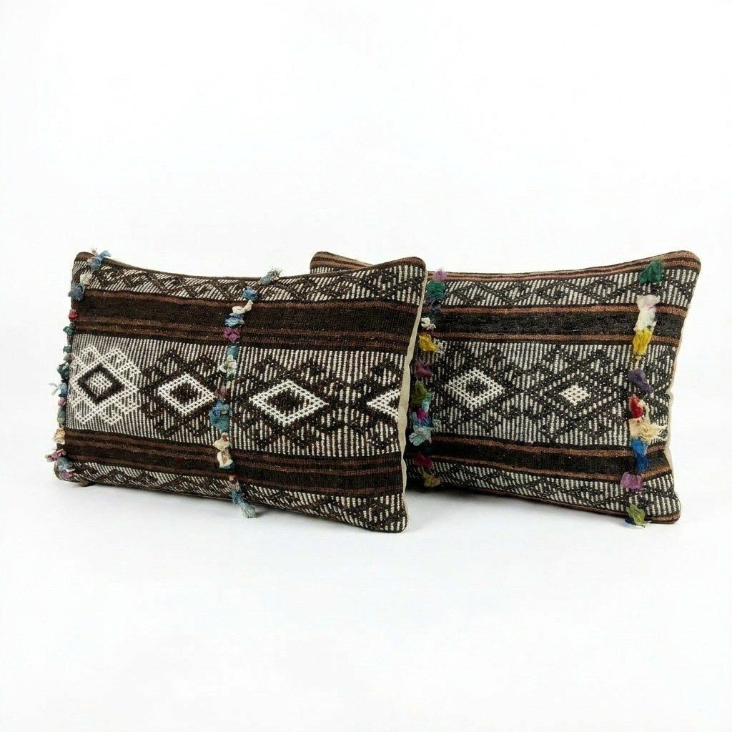Gestreepte Kilim Lendenkussenhoes 37 x 60 cm & 40 x 60 cm, Set van Twee photo furniture