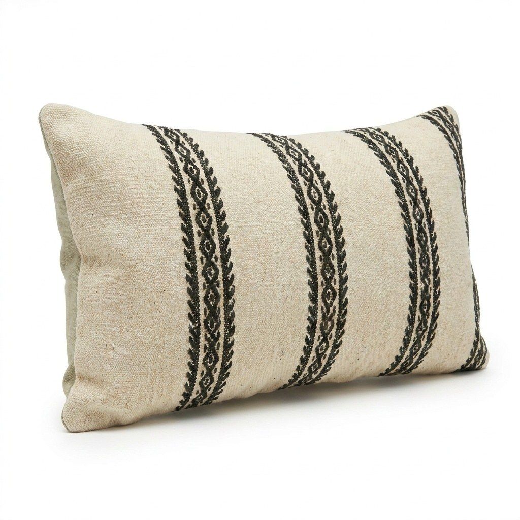 Housse de coussin lombaire kilim anatolien vintage, 41 x 60 cm photo furniture