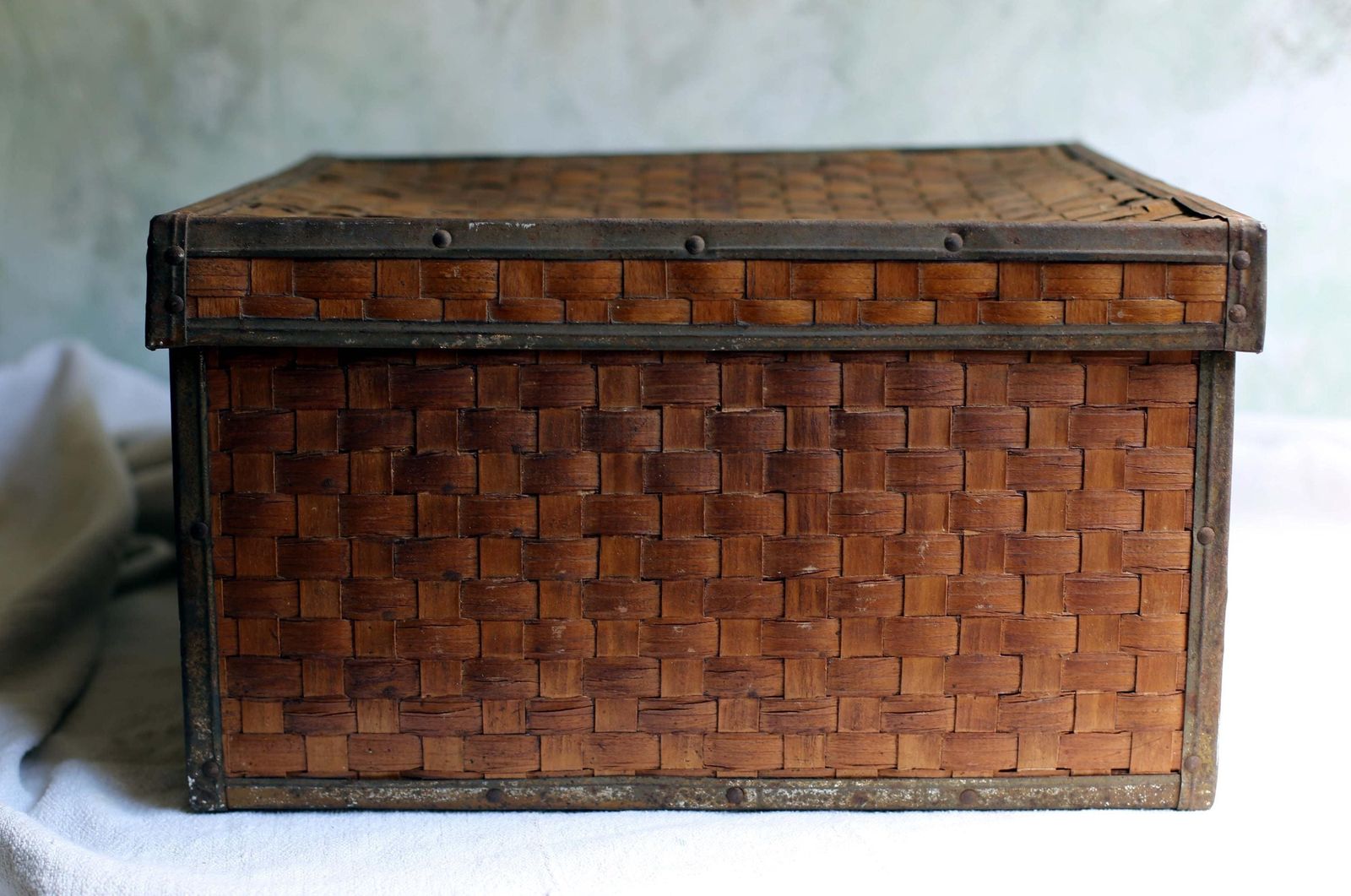 Large Antique Travel Box Woven Splint Wood Basket Square Storage Chest photo buy