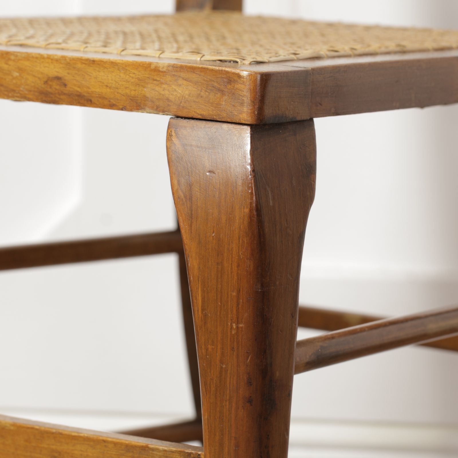 photo buy Early 20th Century Rattan Luggage Stand (Walnut)