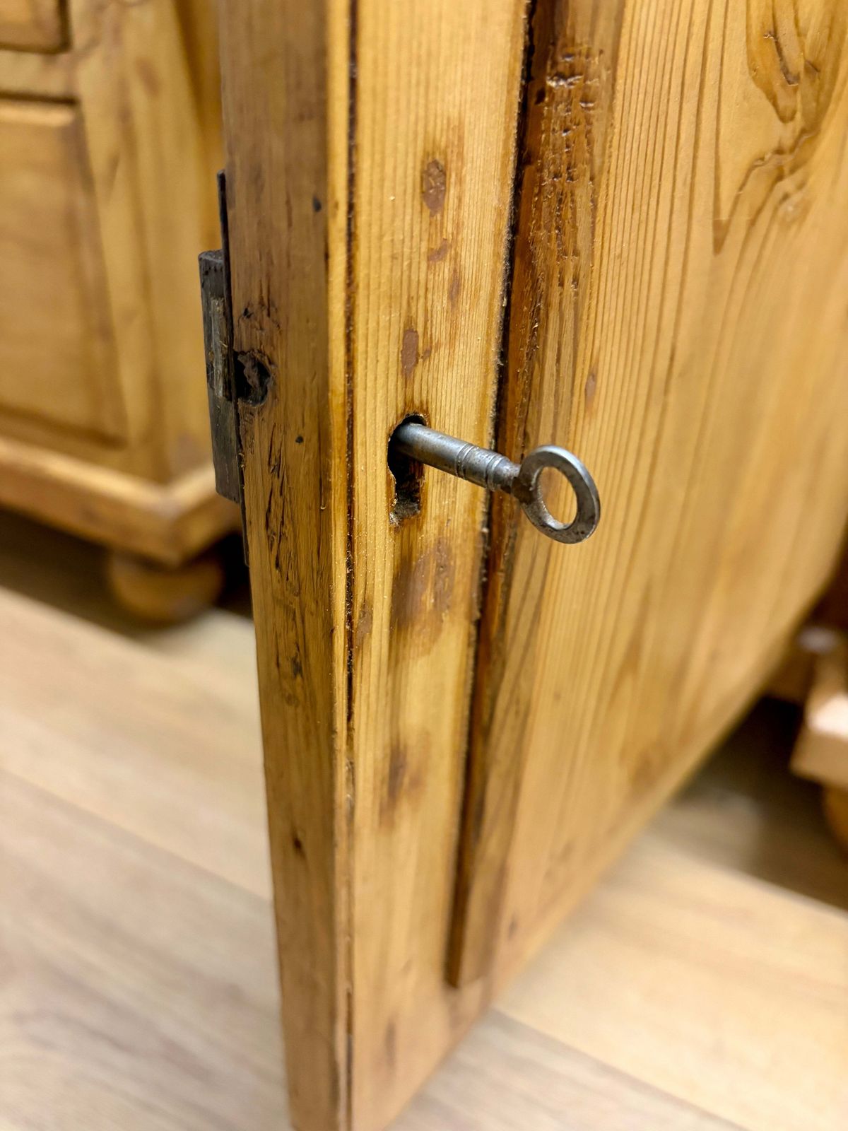 photo buy Antique Farmhouse Pine Sideboard