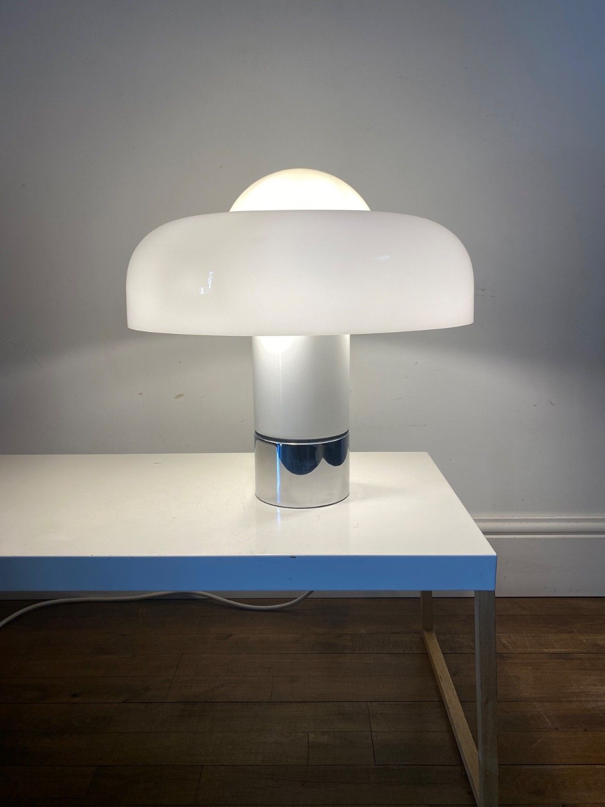 1970s Brumbury Table Lamp By Luigi Massoni For Harvey Guzzini. photo Lighting