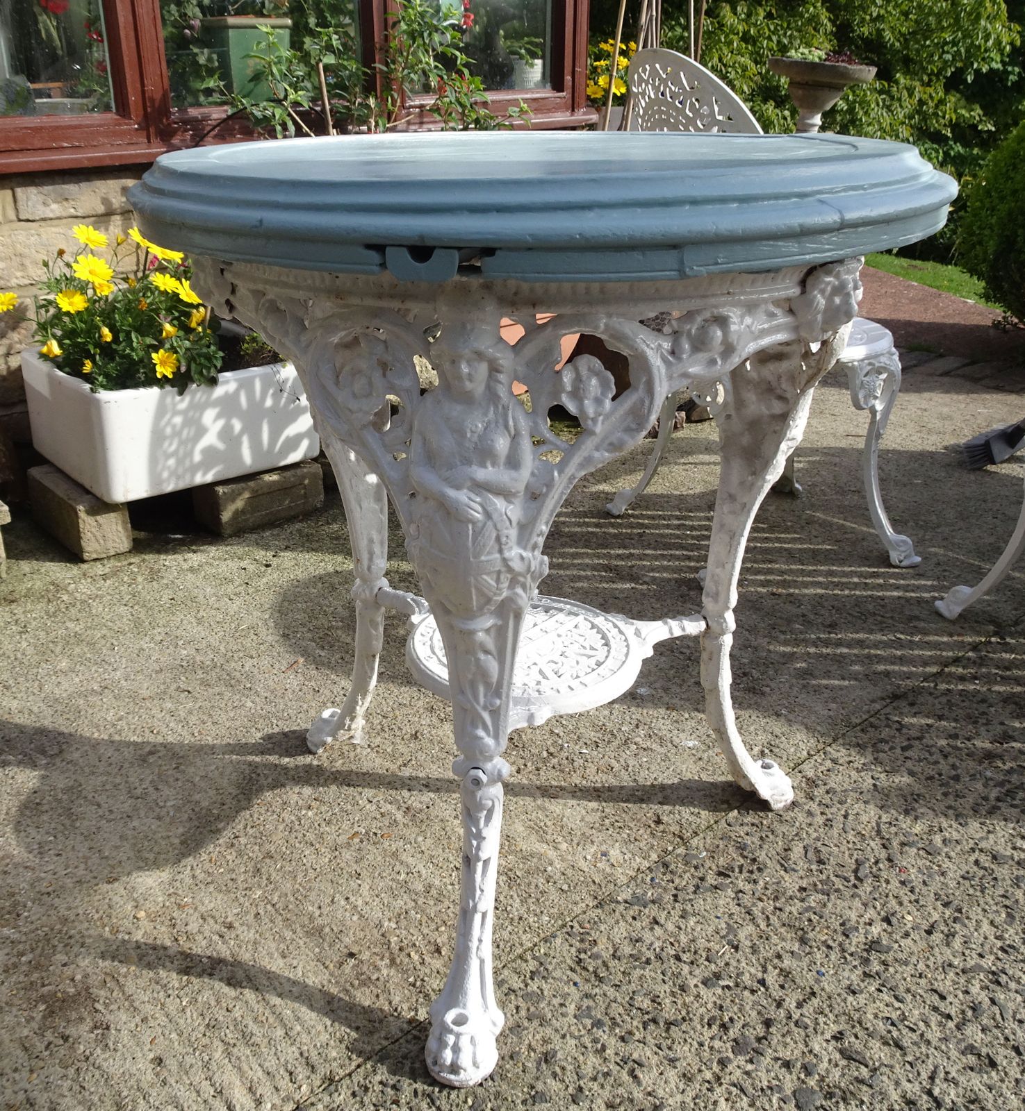 “Britannia” Cast Iron Table (Original) With Three Chairs