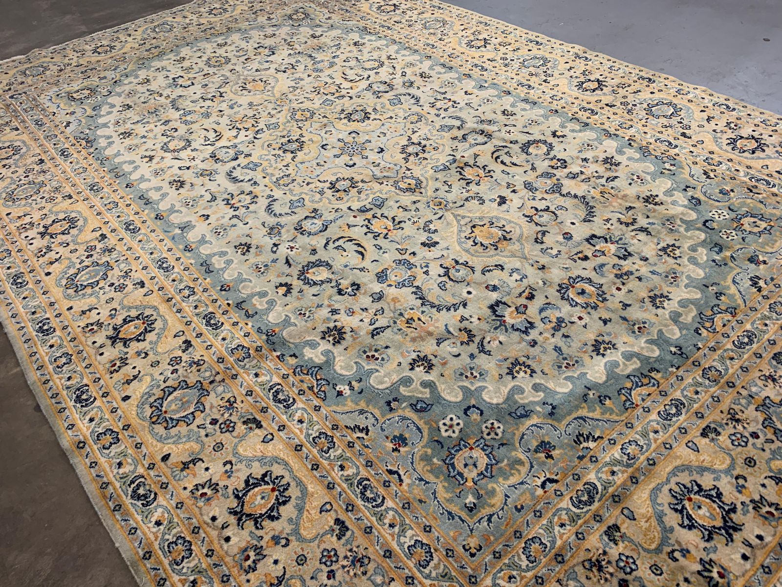 Tapis oriental beige, fait main, en laine, pour salon photo vinterior