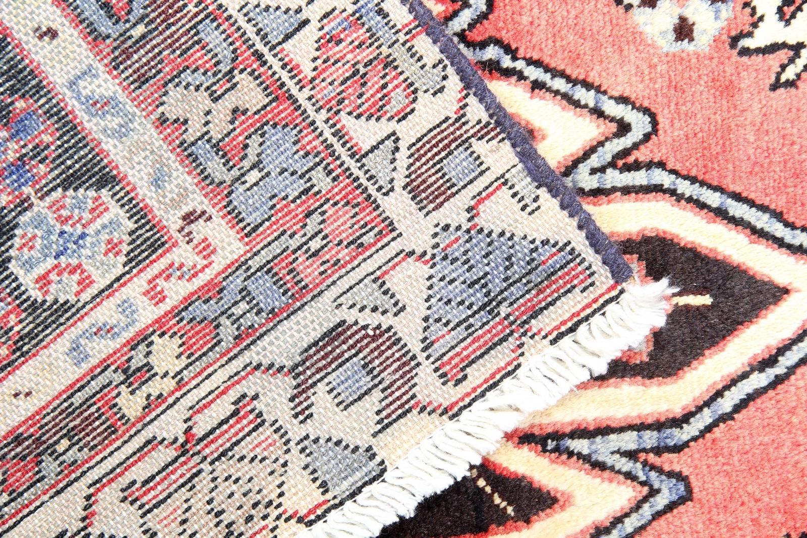 Traditional Carpet Vintage Rug Red Oriental Rug Tribal Carpet photo Textiles