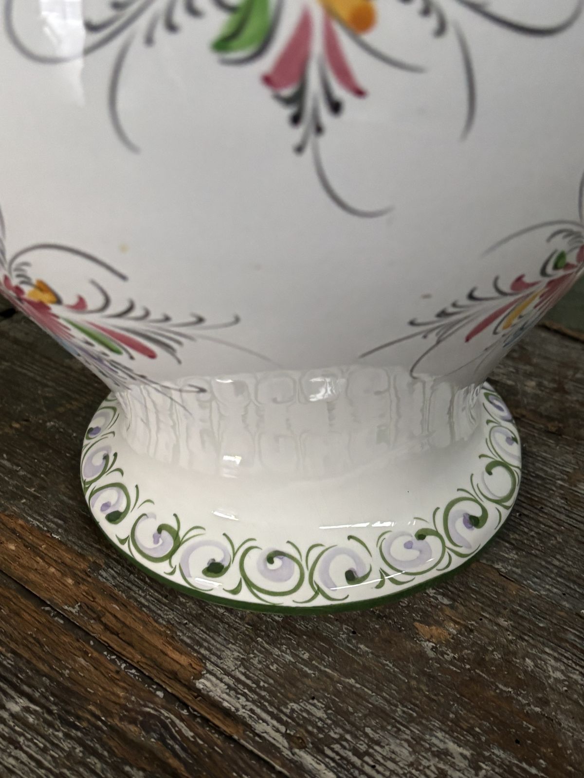 Large Vintage Ceramic Hand Painted Ginger Jar And Cover photo buy