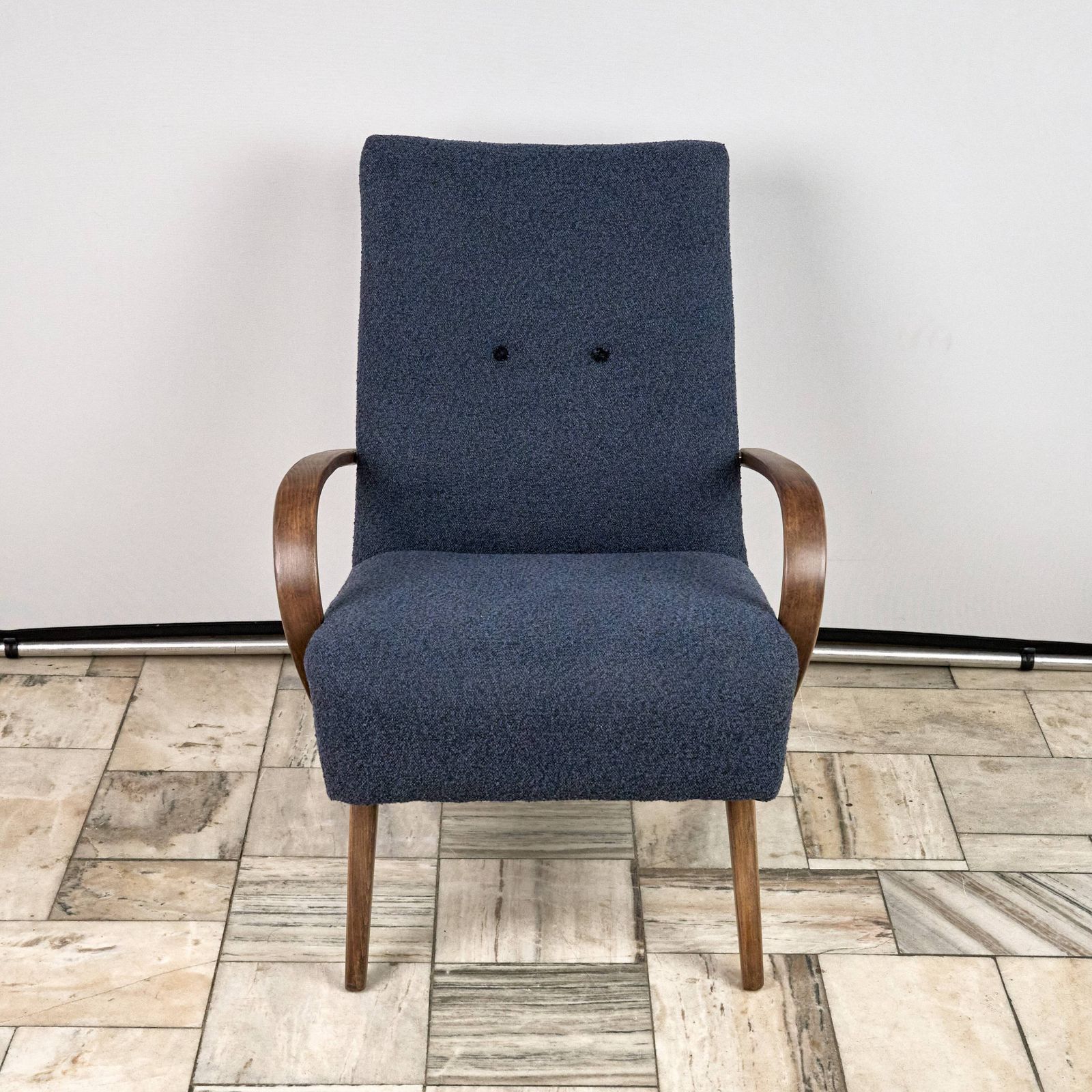 photo vinterior Vintage Armchair Designed By Jindrich Halabala, 1950s, Czechoslovakia