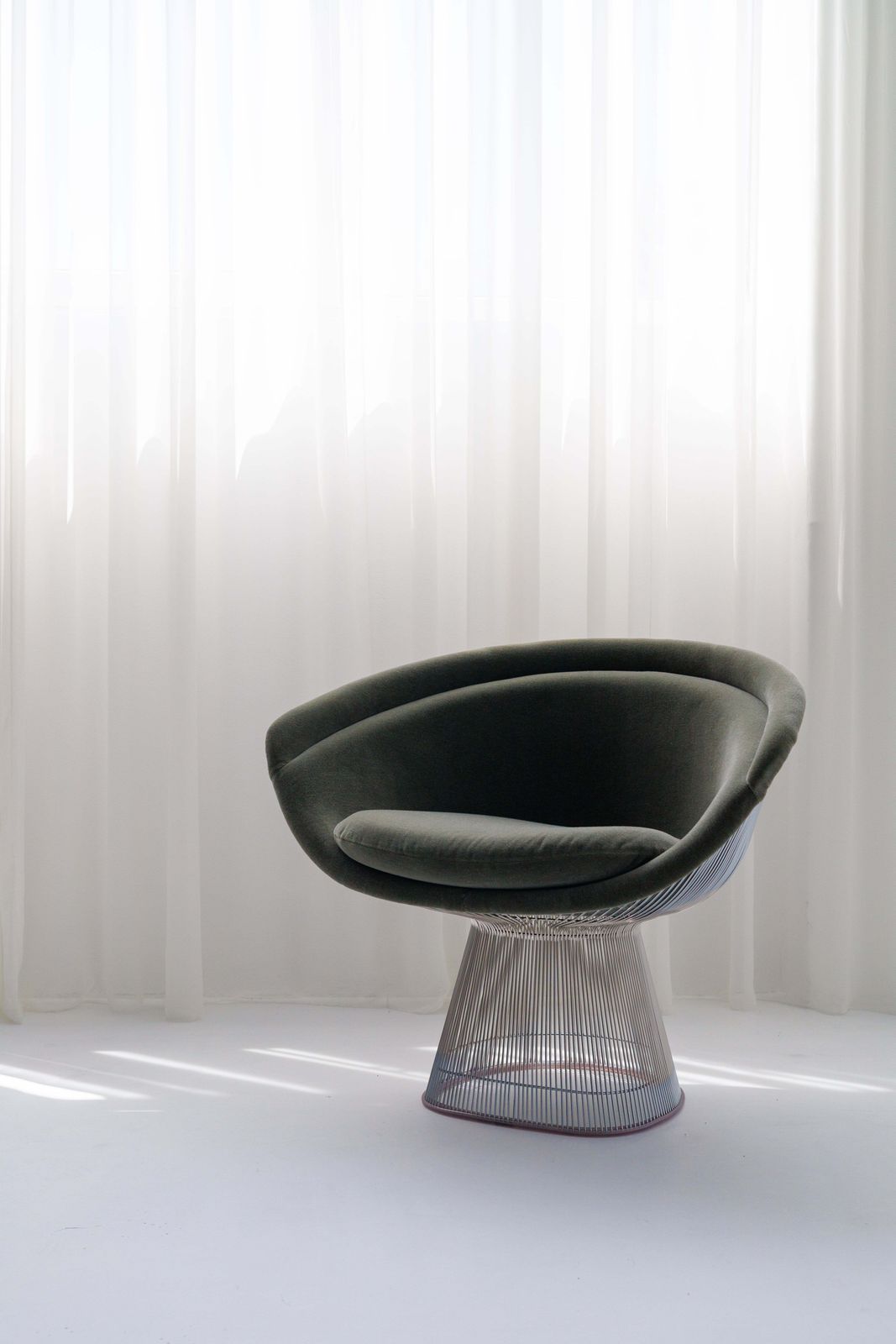 Set Of 2 Platner Lounge Chairs By Warren Platner For Knoll photo Furniture