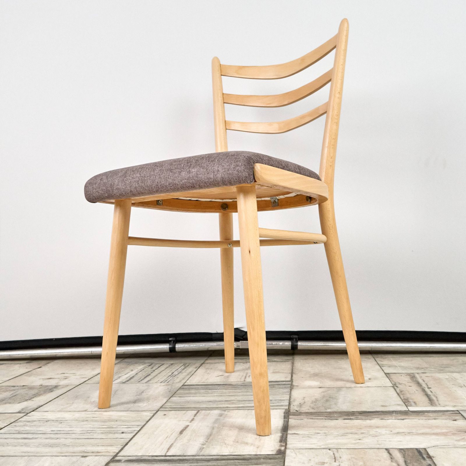 Set Of 4 Wooden Chairs Jitona 1960s Czechoslovakia photo 690.0