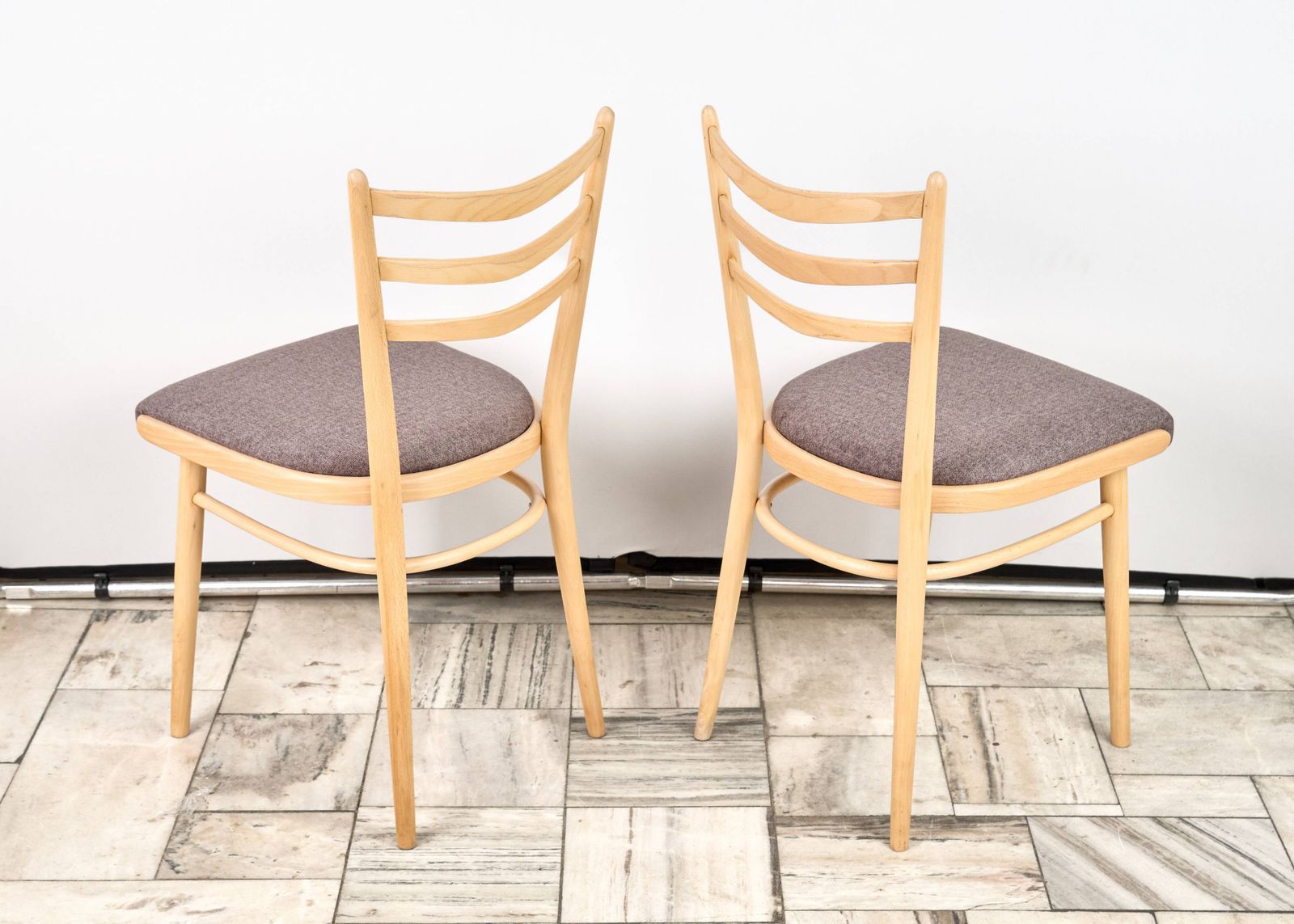 photo vinterior Set Of 4 Wooden Chairs Jitona 1960s Czechoslovakia
