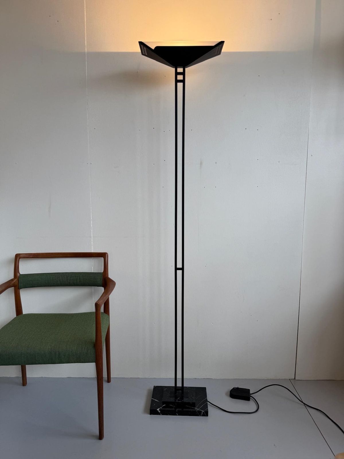 Vintage Postmodern Black Large Floor Lamp Uplighter By Relco Milano With Dimmer