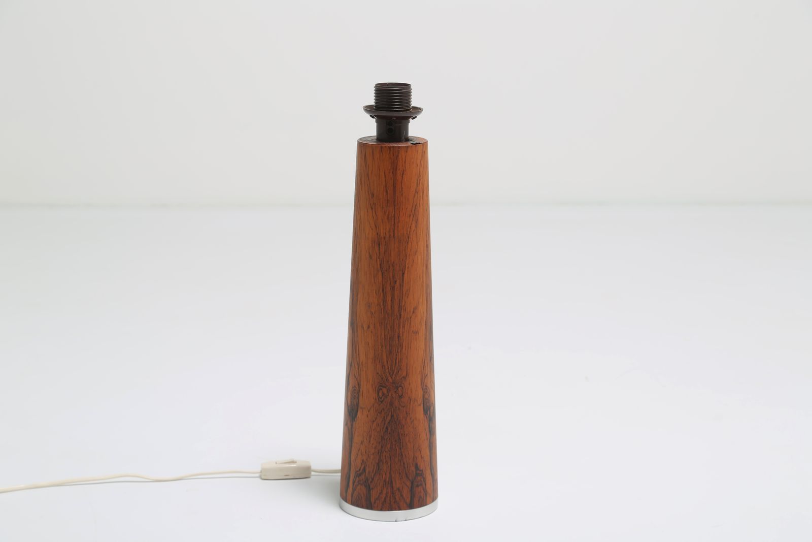 Mid Century Modern Sculptural Tapered Brazilian Rosewood Table Lamp, Denmark, 1960s.