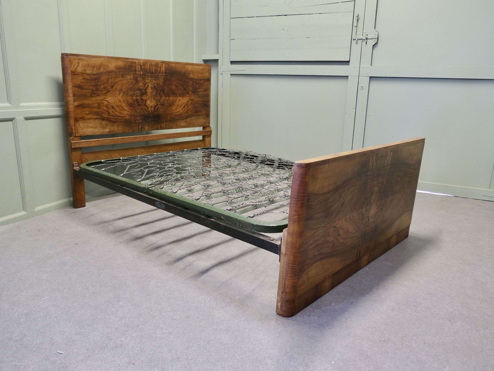 Art Deco Bur Walnut 4ft6” Double Bed This Is A Very Stylish Bur Walnut Bed photo vinterior