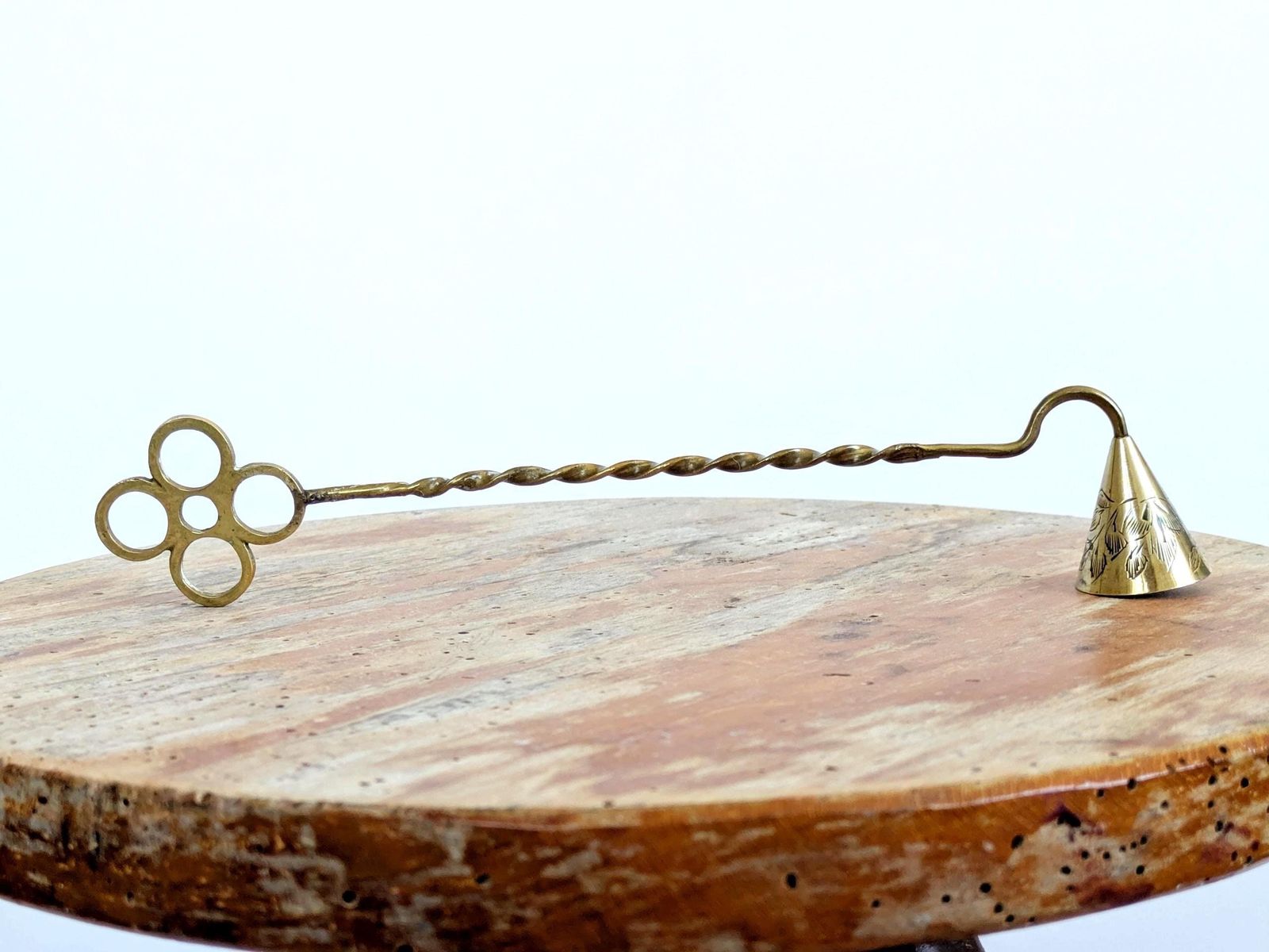 Set Of 4 Vintage Brass Candle Snuffers Twisted Handles Etching Romantic Decor Gift photo for sale