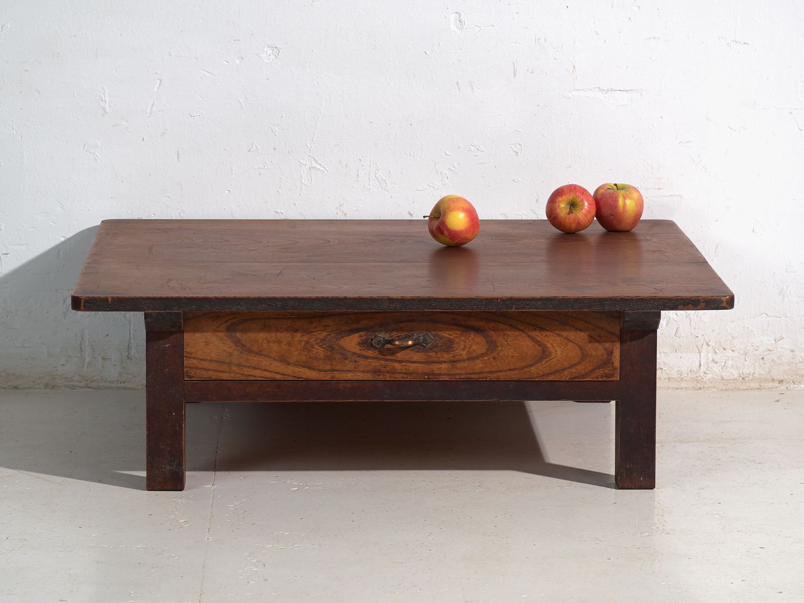 photo furniture Antique Japanese Low Table With Pass Through Drawer In Keyaki – Japan, Circa 1920