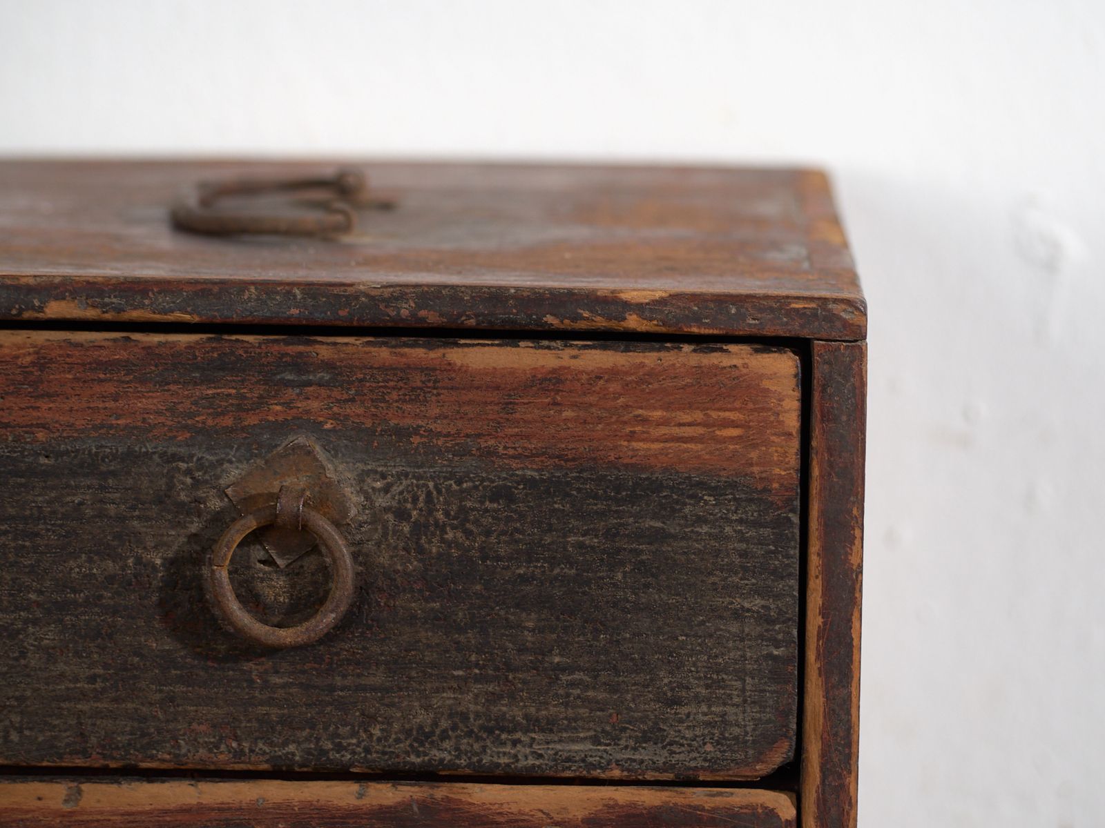 Antique Small Lacquered Japanese Chest With Two Drawers – Japan, Circa 1910 photo 411.0