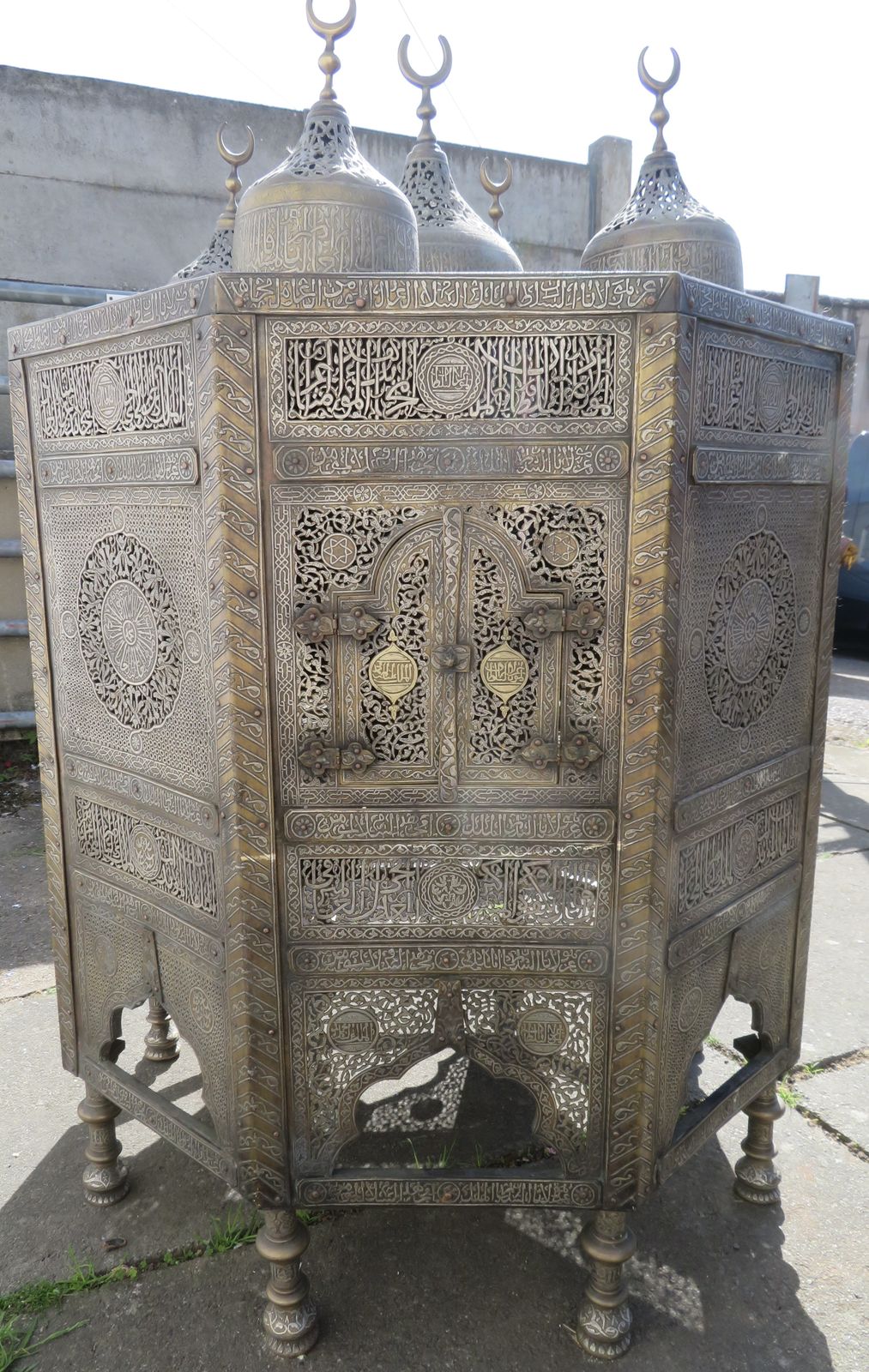 Huge Cairoware Silver & Gold Inlaid Quran Stand Kursi. Orientalist Occasional Table.