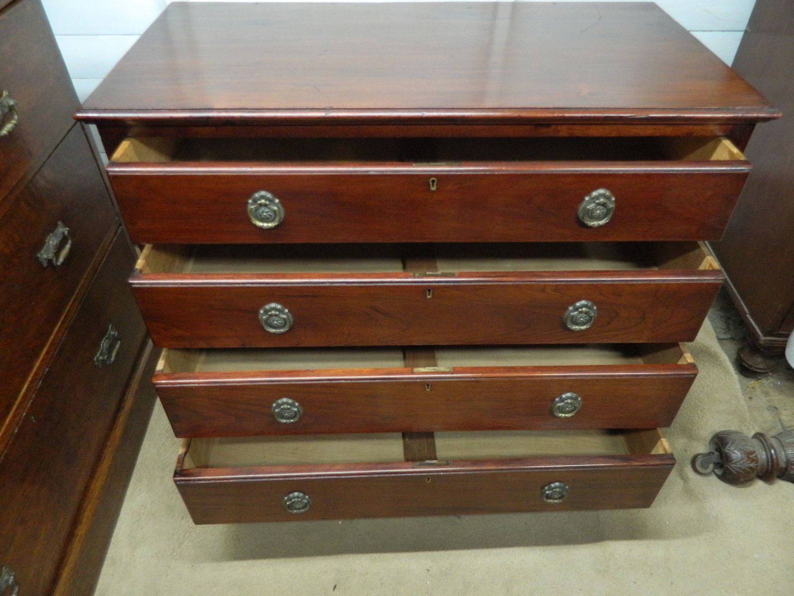 photo furniture Edwardian Mahogany Chest Of Drawers