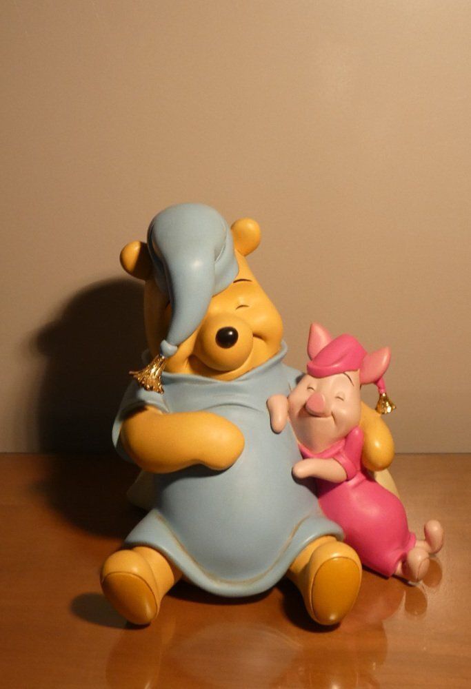 Ceramic & Resin Winnie The Pooh & Piglet Figurine By Peter Mook For Disney, USA, 2000s photo vinterior
