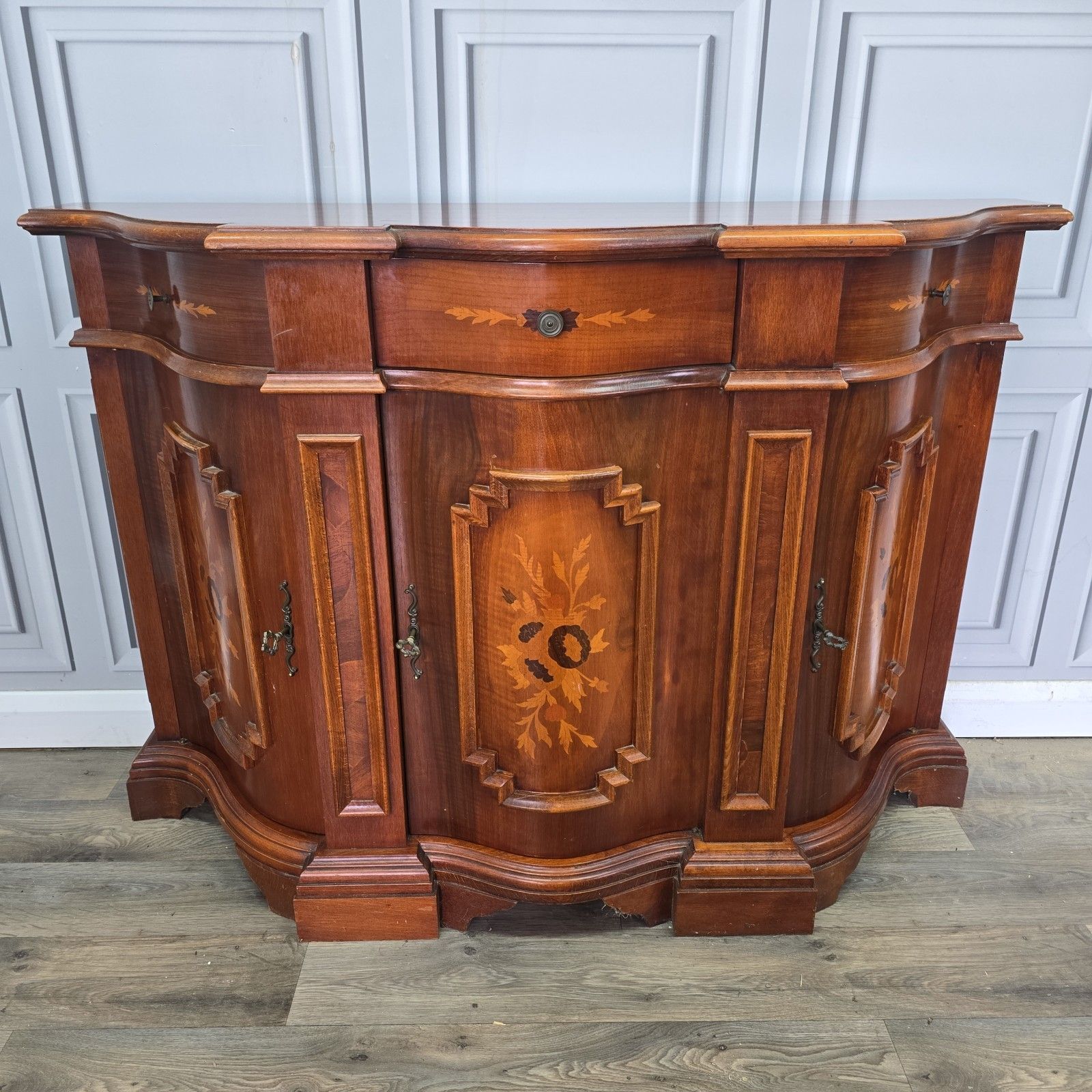 Vintage Italian Sideboard Inlaid Serpentine Cabinet Cupboard Antique Style photo vintage
