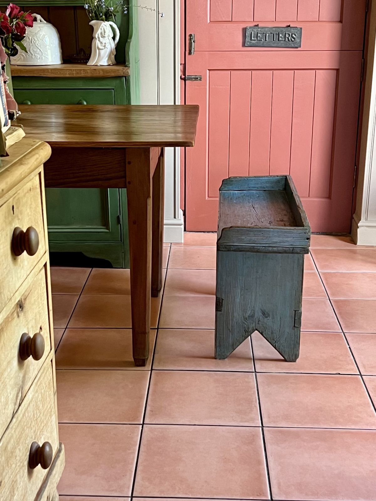 photo vinterior Antique Rustic French Oak & Elm Country Farmhouse Kitchen Dining Table On Tapered Legs