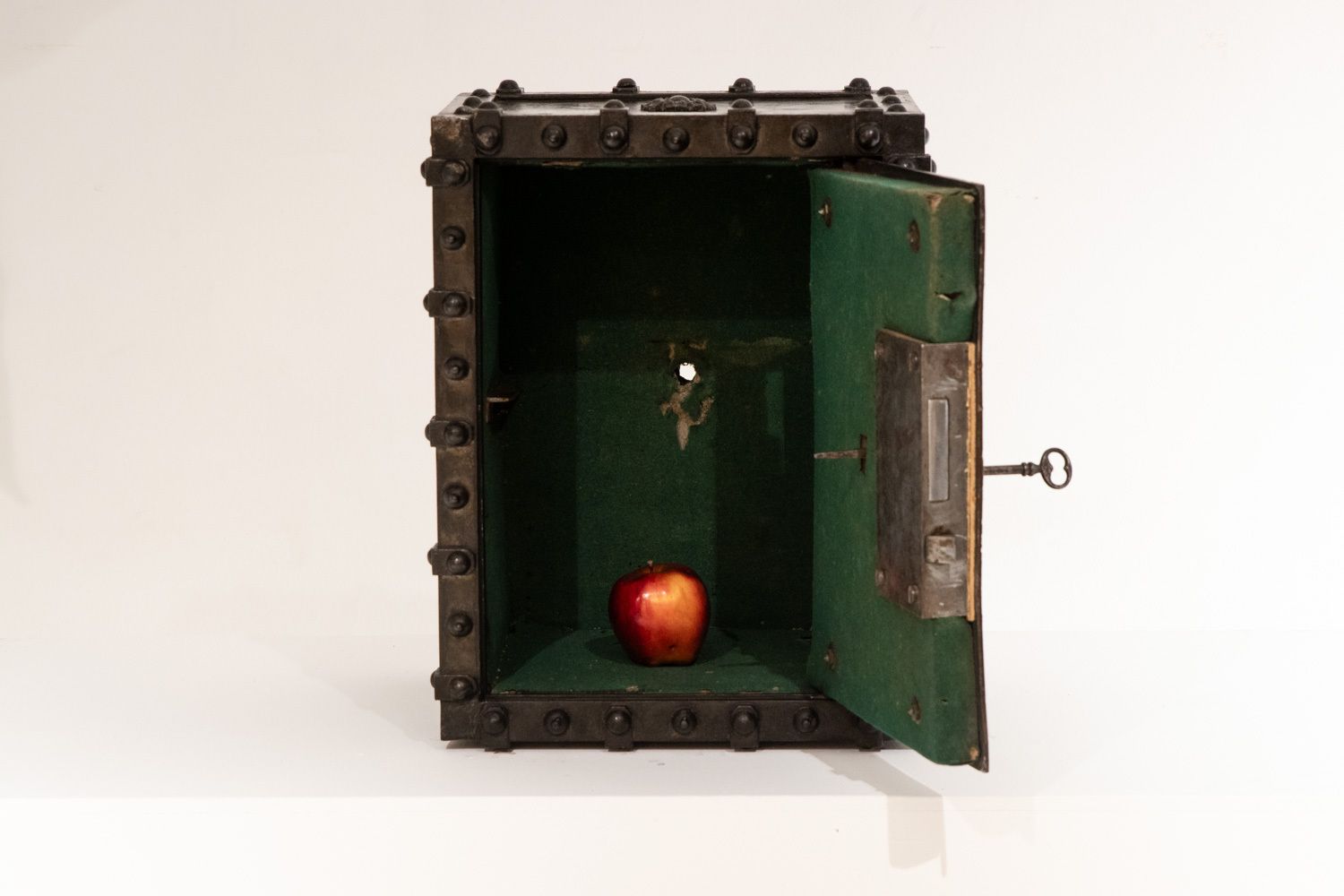 Bauche. Antique Small Metal Travel Safe. Napoleon III Period. photo 1900.0