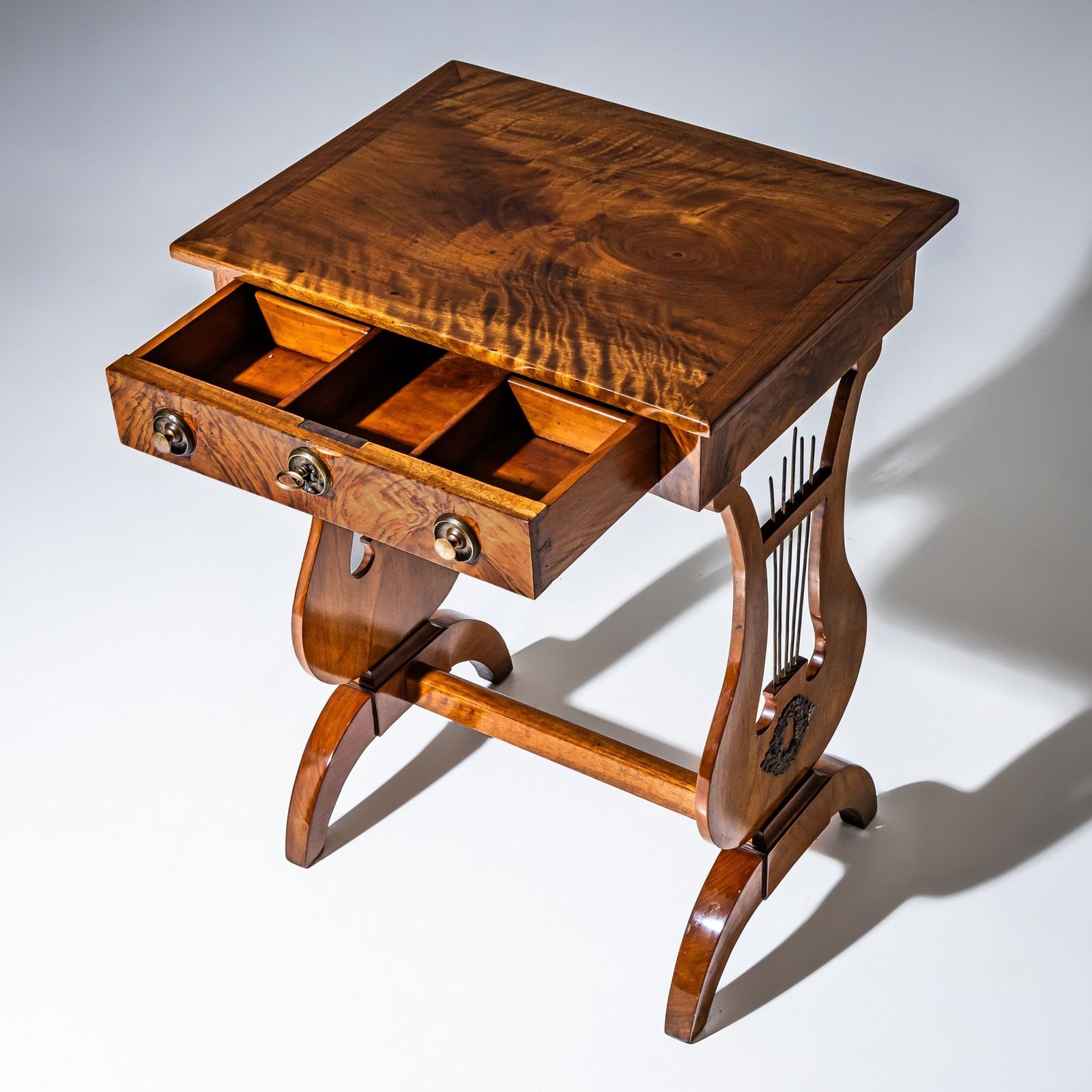 Biedermeier lierzwerknaaitafel, ca. 1830 photo for sale