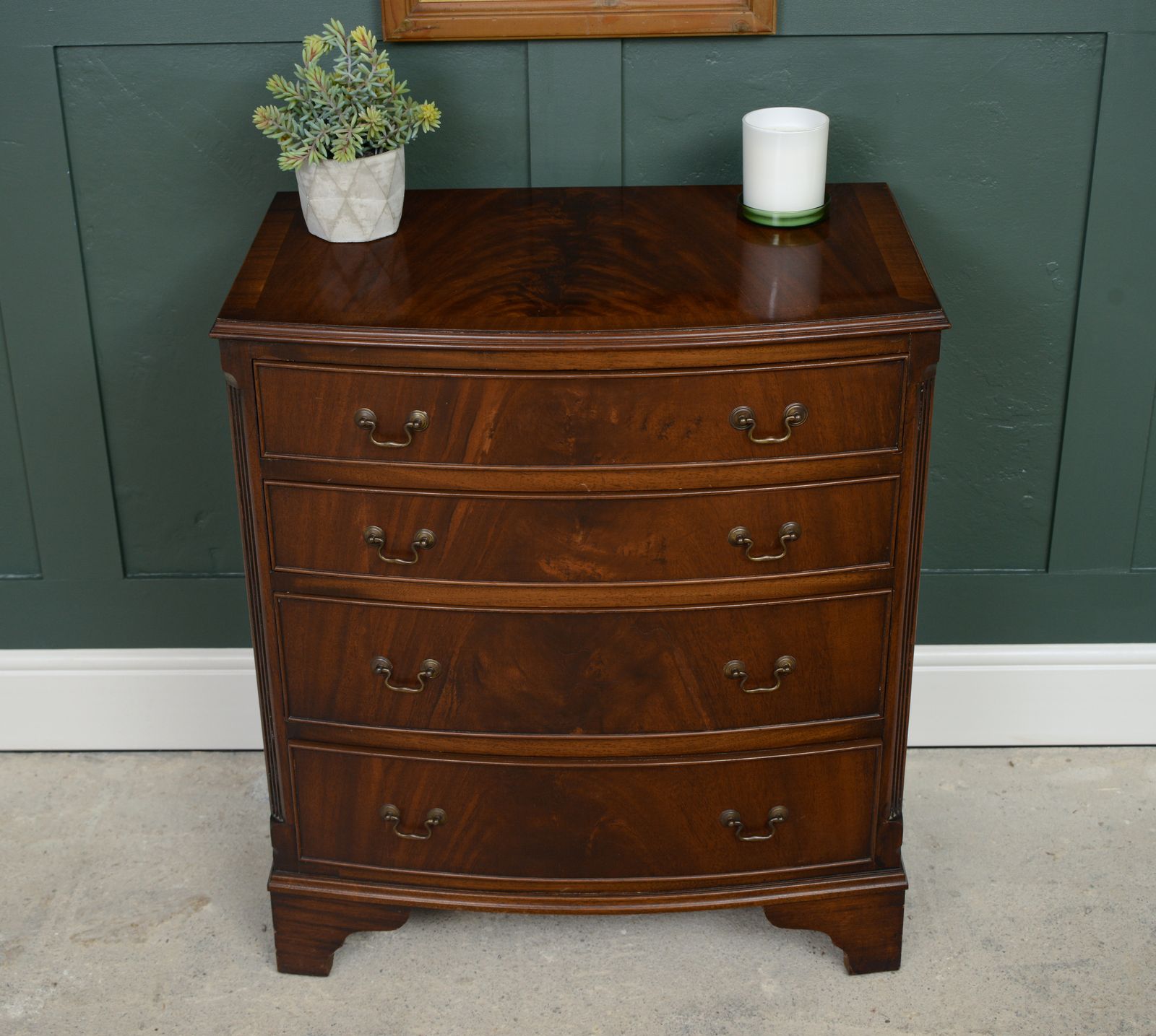 Regency Style Mahogany Chest Of Drawers   Bow Fronted photo buy