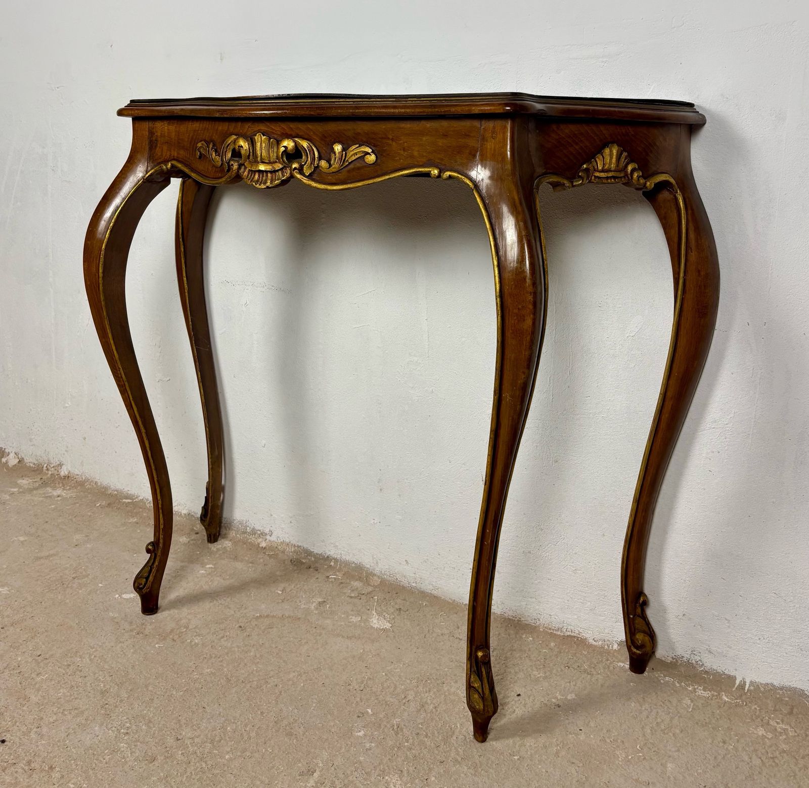 Franse consoletafel in Louis XV-stijl, walnoot, jaren 1930 photo Meubels