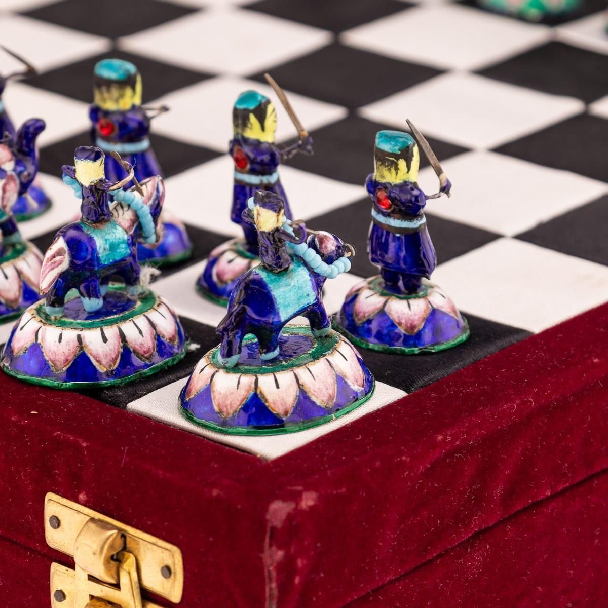 photo vintage 20thc Indian Silver & Enamel Chess Set With Silk & Velvet Board, Jaipur C.1950
