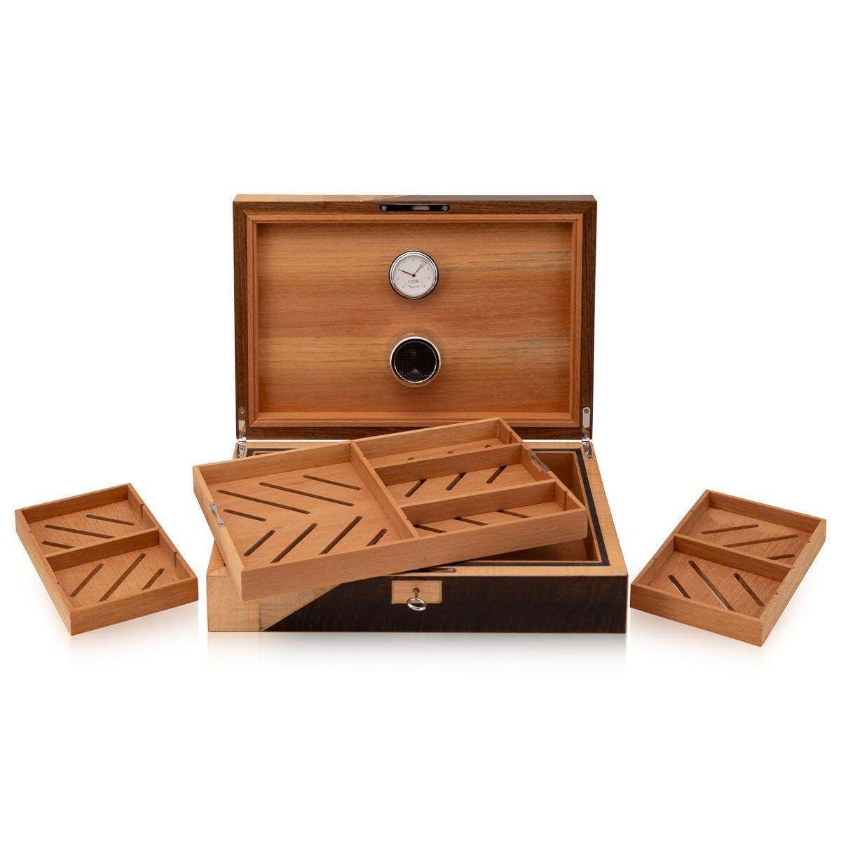 Contemporary 21st Century English Walnut & Sycamore Cigar Humidor photo vintage