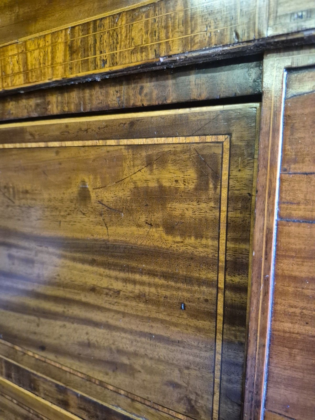 825.0 Exceptional Huge Dutch Cuban Mahogany Satinwood Crossbanded Regency Linen Press photo
