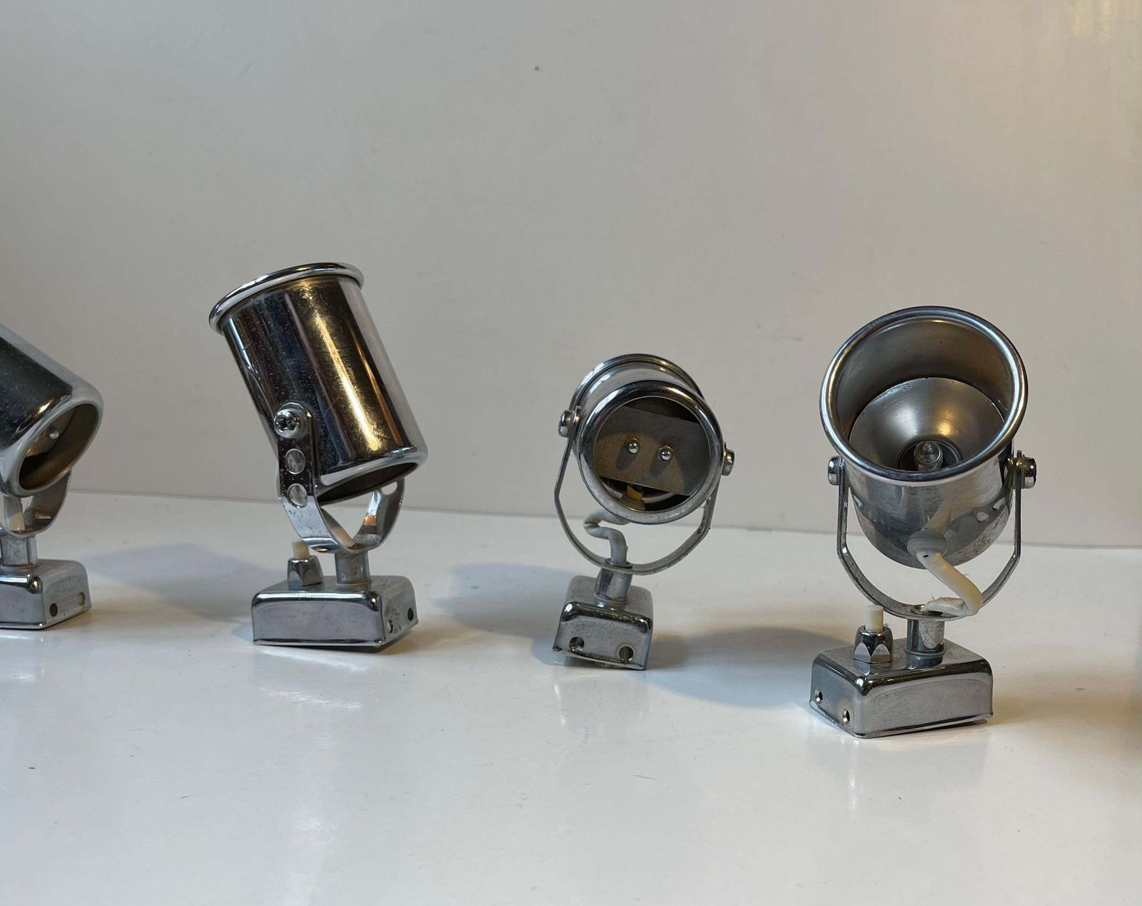 Vintage Italian Nautical Ship Cabin Wall Lights In Chrome, 1970s, Set Of 4 photo 442.0