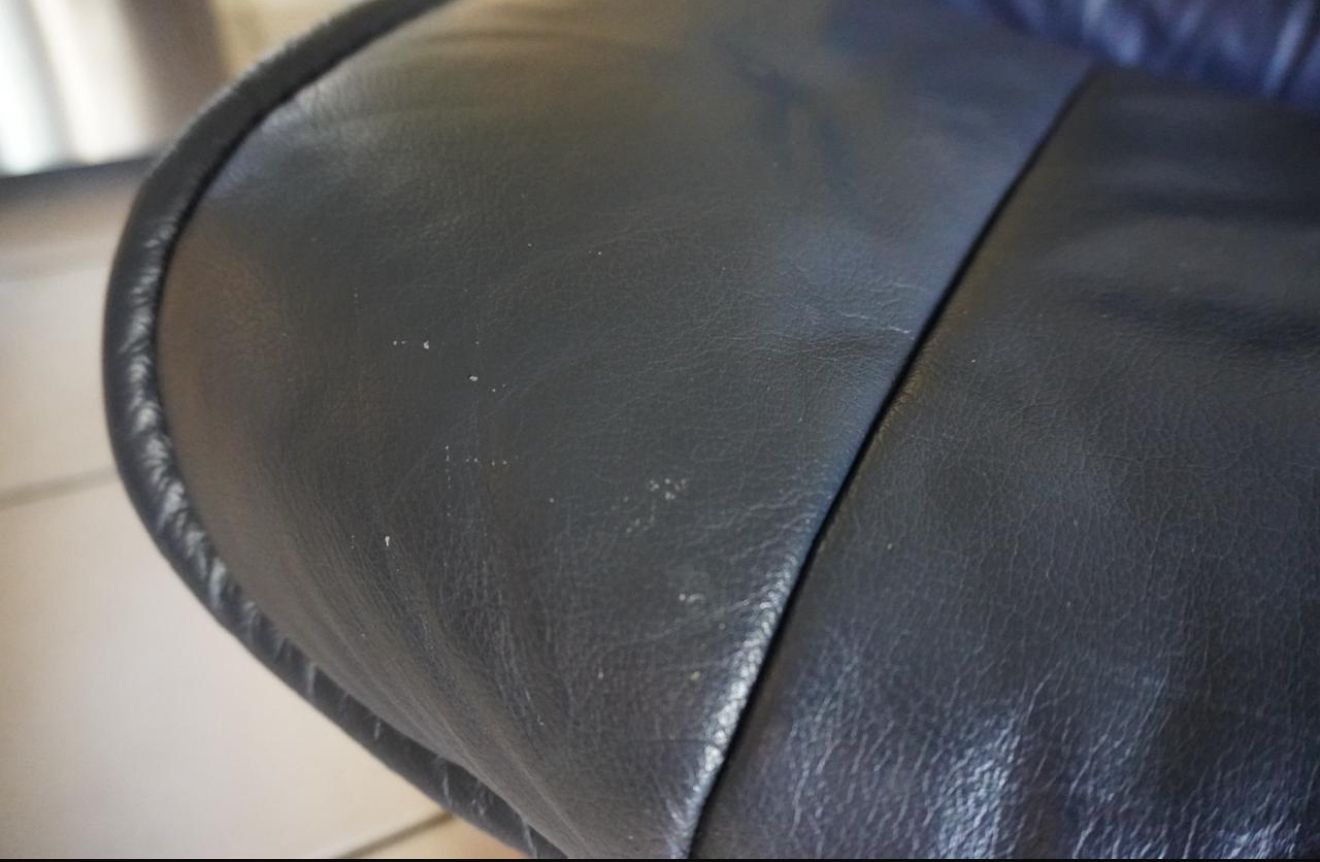Vintage Ekornes Stressless Norwegian Leather Recliner & Footstool – Blue photo vintage