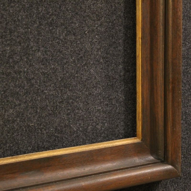 photo furniture 20e-eeuwse Nederlandse houten lijst