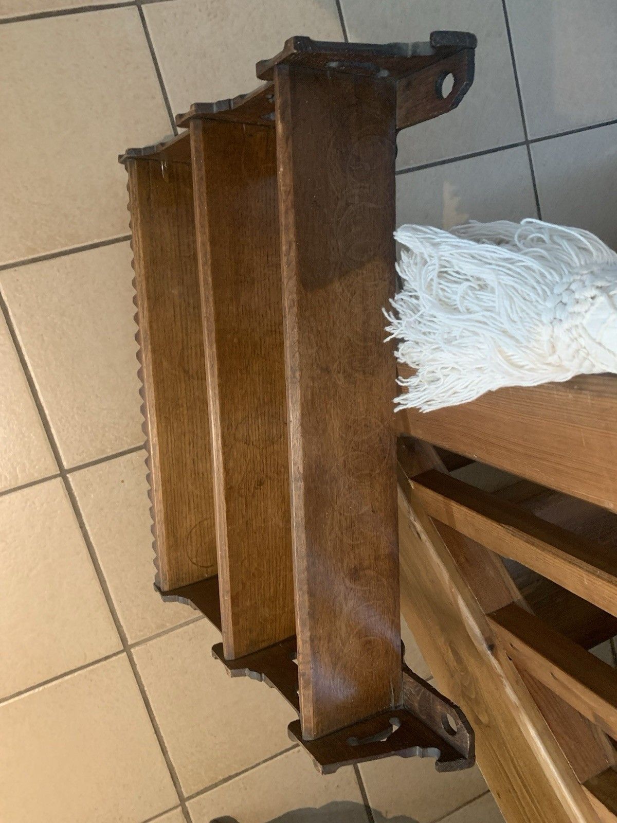 Small Arts And Crafts Oak Shelves With Good Decoration. photo Furniture