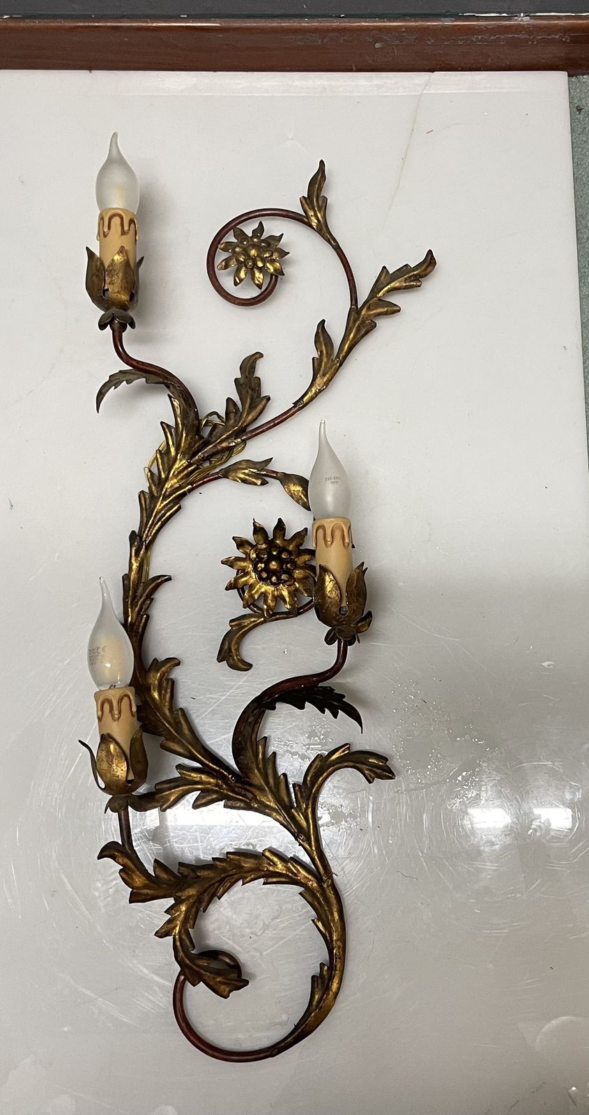 Large Italian Florentine Tole Wall Sconces In Gilt Metal, Set Of 2, 1950s photo 1200.0