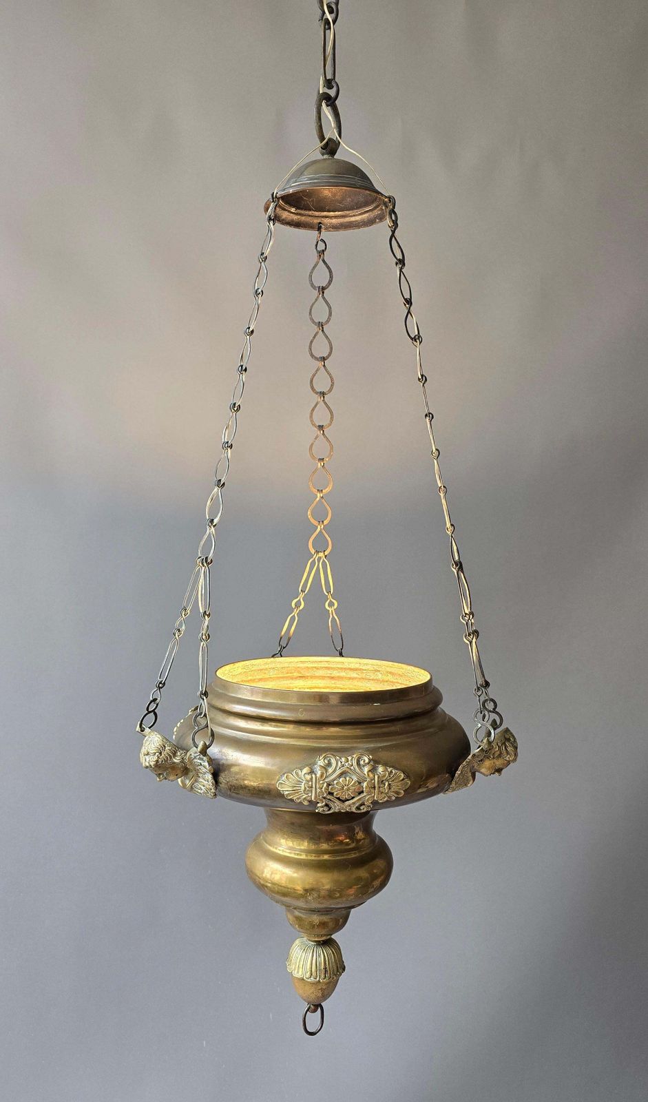 Antique Brass Hanging Sanctuary Lamp With Cherub Details, Early 20th Century photo vinterior