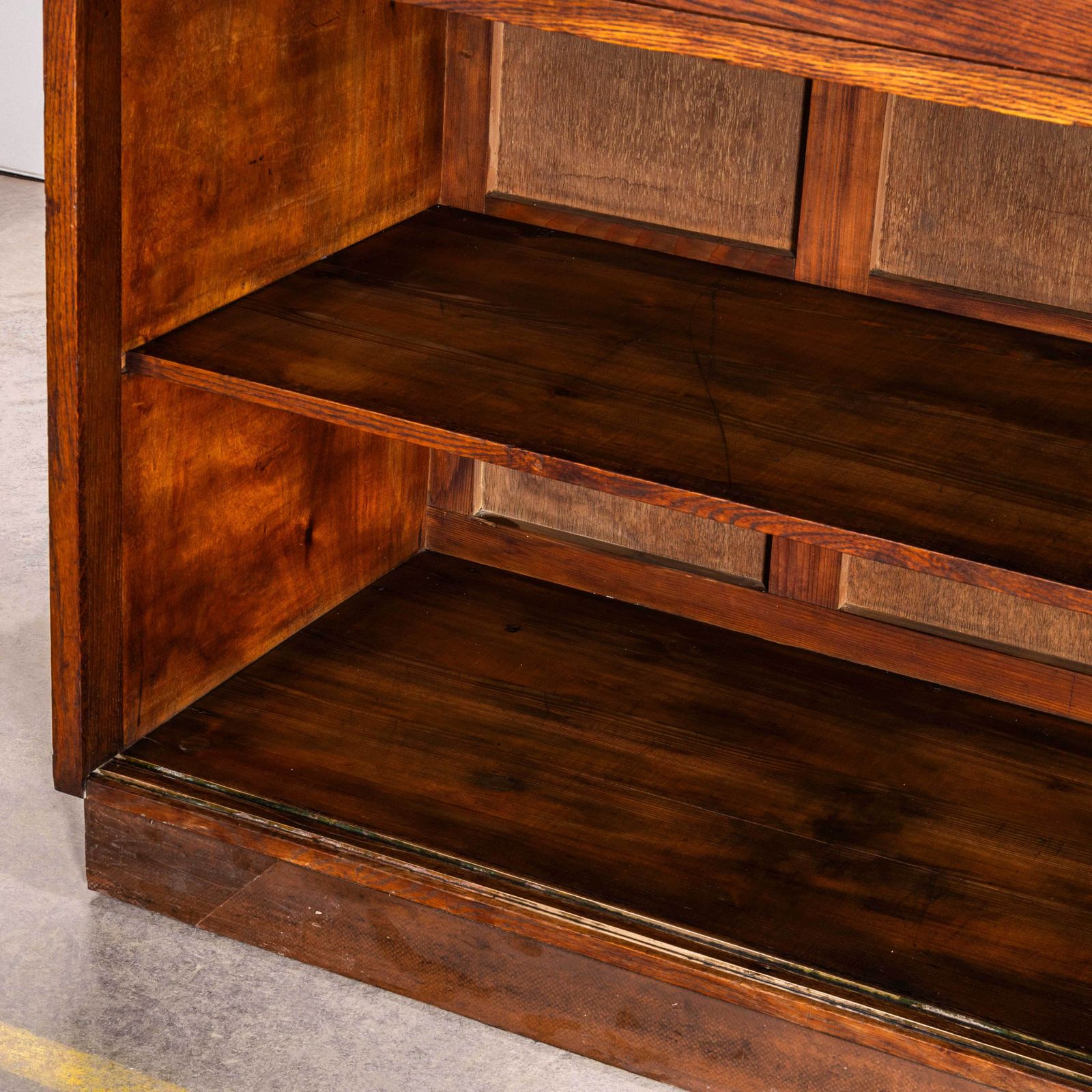 1940’s épicerie Scrubbed Oak Shop Counter – Six Drawers photo 1845.0