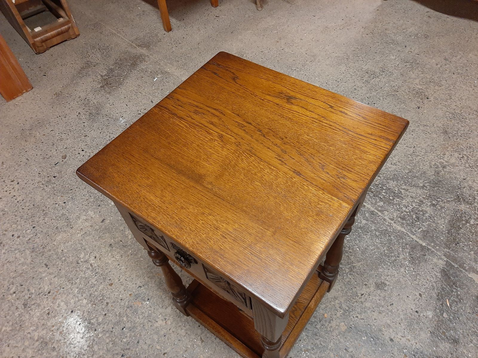 Lovely Vintage Wood Bros Oak Bedside Table In Very Good Condition photo furniture