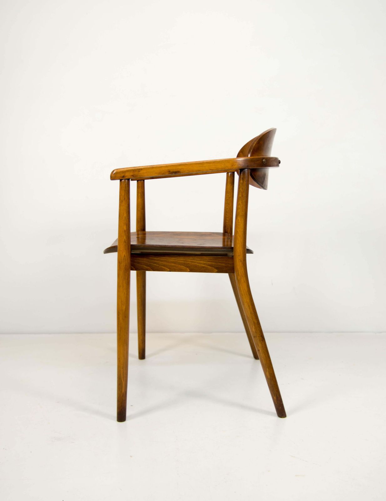 Antonin Suman Ton eetkamerstoel, Tsjecho-Slowakije, 1966 photo Meubels