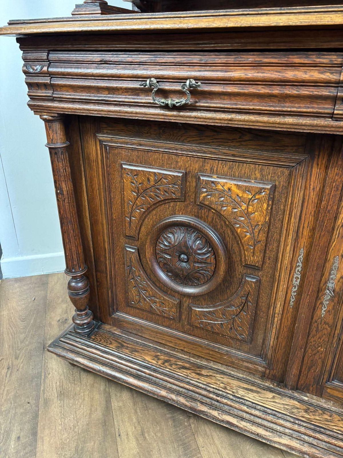 1699.0 19th Century French Renaissance Style Carved Oak Buffet Sideboard photo
