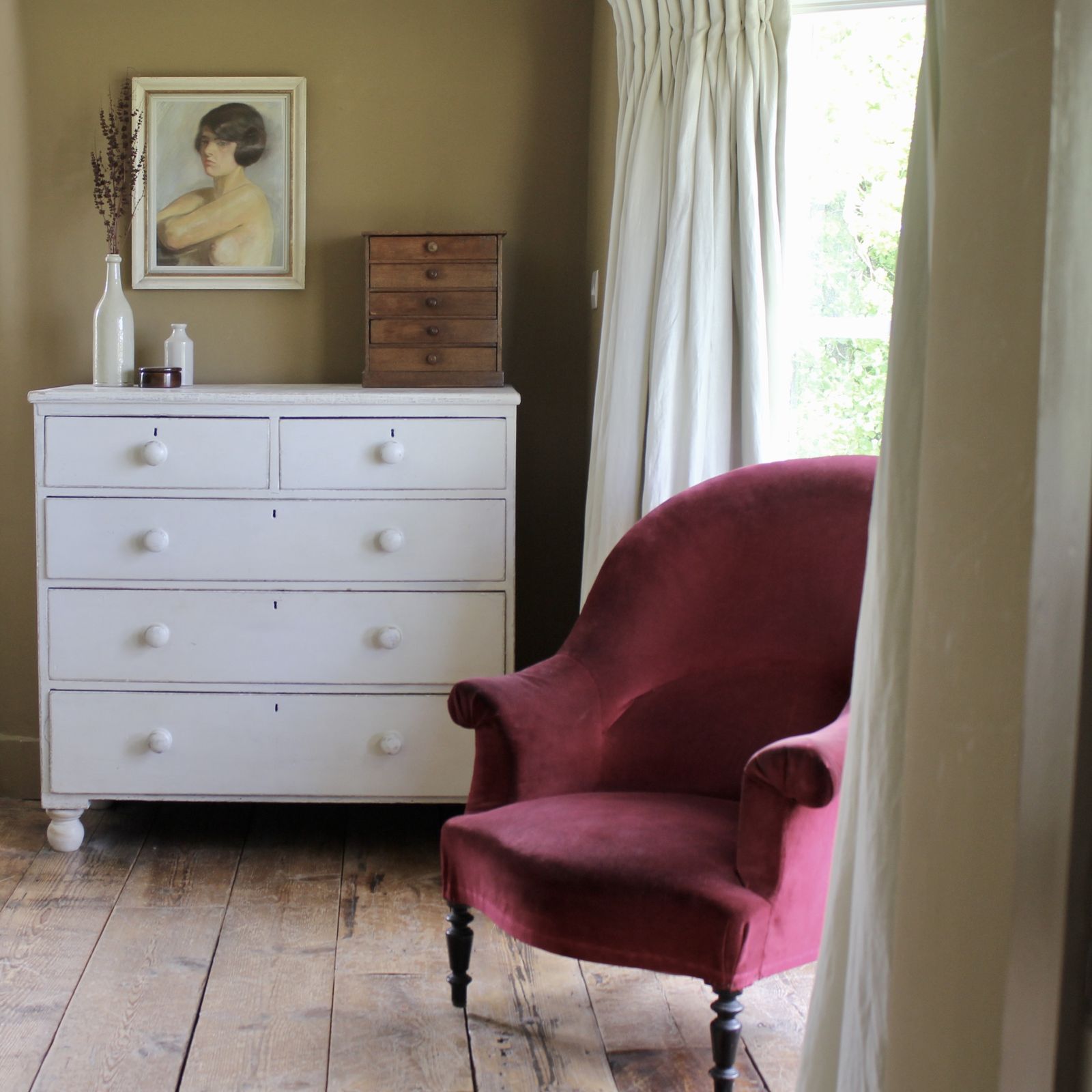 19th Century Antique French Armchair In Red Velvet Upholstery photo furniture