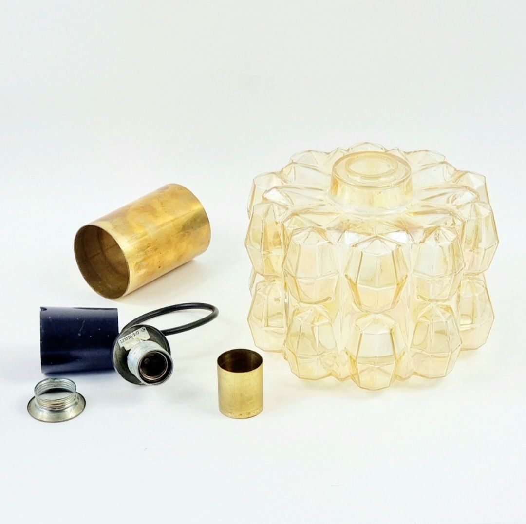 photo furniture Suspension mid-century en verre ambré à motifs de diamants et laiton, par Helena Tynell pour Limburg, Allemagne, années 1960