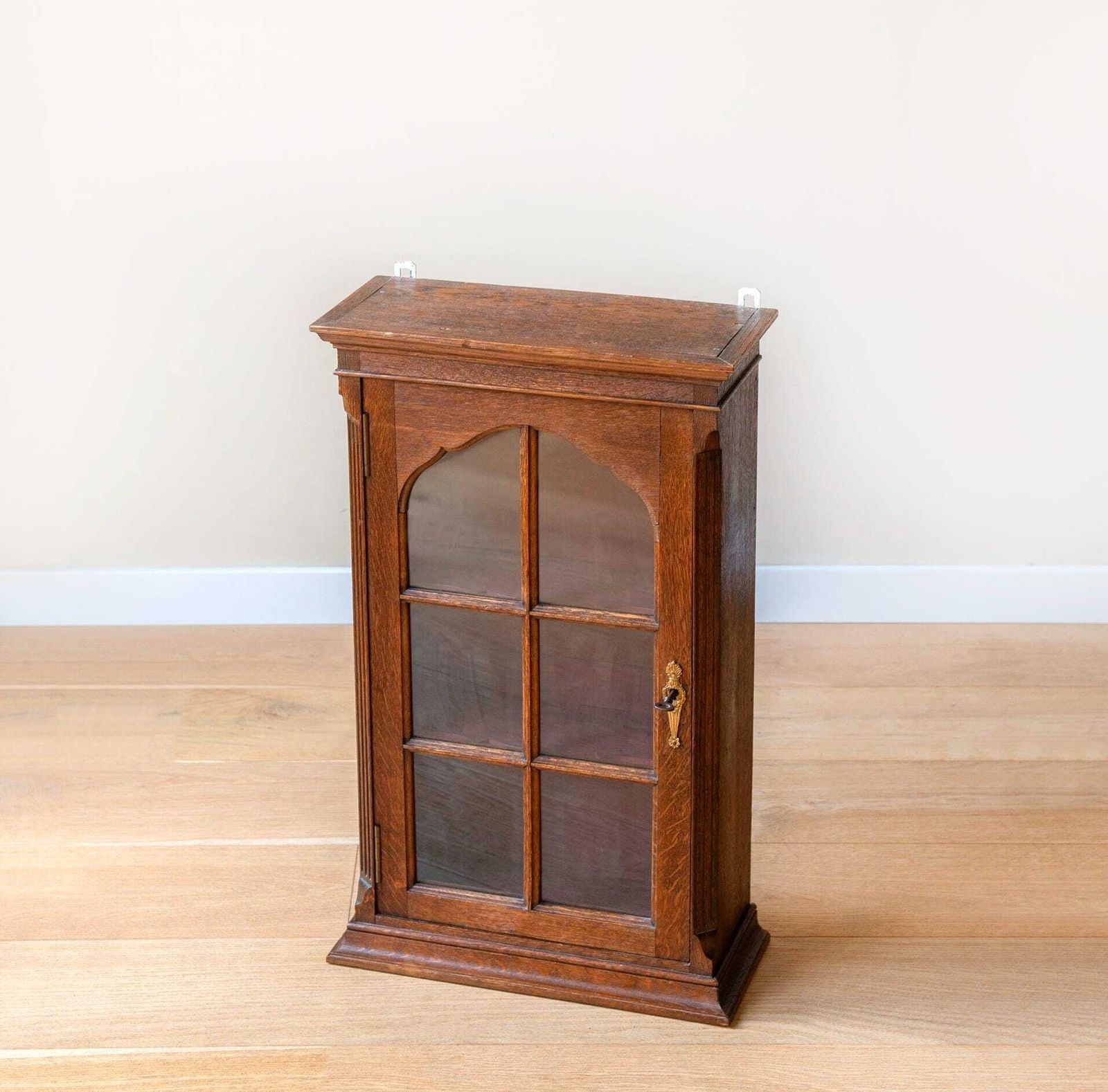 Antique Oak Wall Cabinet   Glass Door Bathroom Cabinet With Lock   Small Display Case photo vinterior
