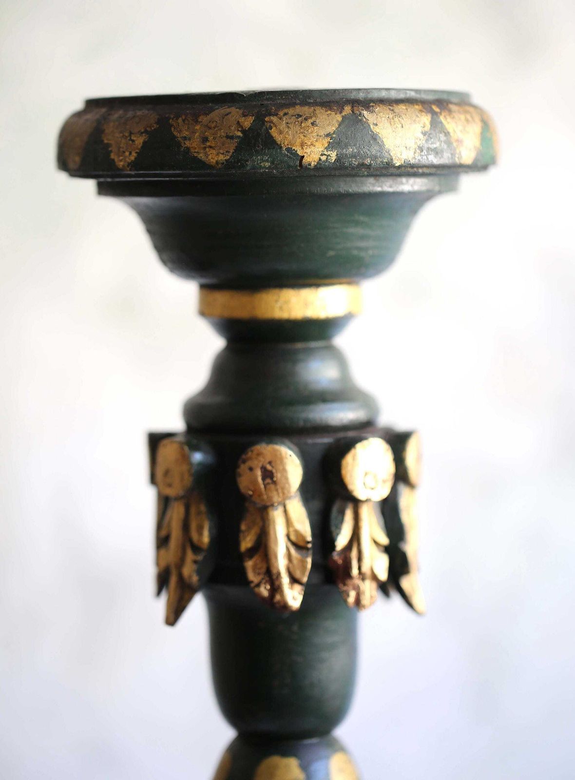 photo buy Antique Pedestal Green And Gold Painted Column Wooden Statue Stand